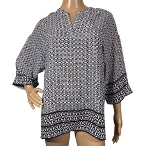 Violet + Claire Black White Sheer Kaftan Style Blouse Size M